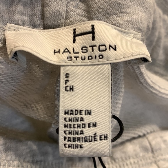 Halston Studio Shorts - Picture 5 of 7